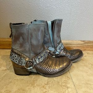 Women’s Ramona Freebirds